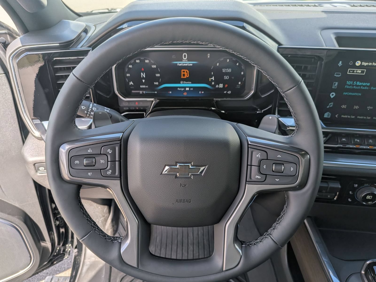 Used 2026 Chevrolet Silverado 1500 High Country w/ Midnight Edition AWD/4WD image 19