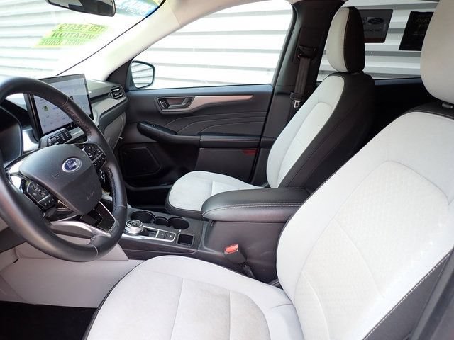 Certified 2024 Ford Escape Active w/ Tech Pack #1 AWD/4WD image 16