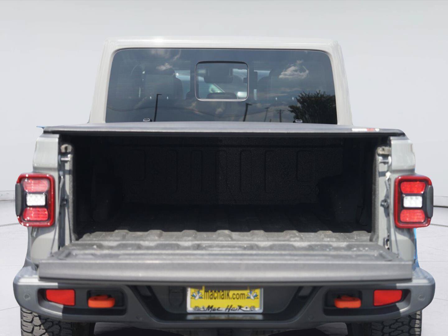 Used 2020 Jeep Gladiator Mojave AWD/4WD image 30