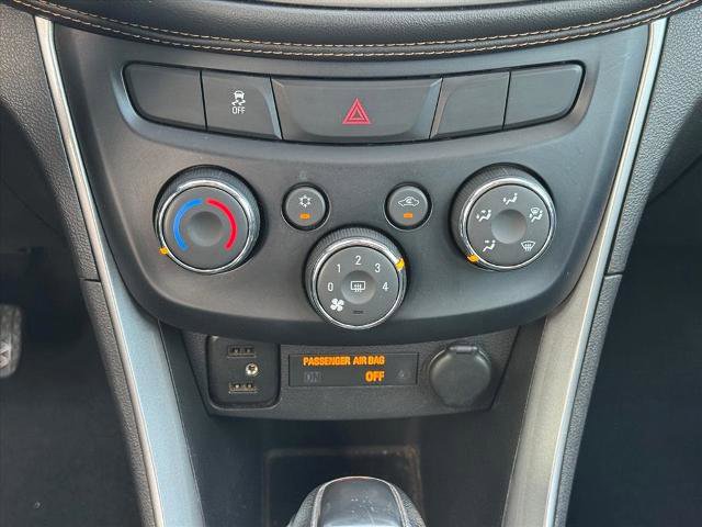 Used 2019 Chevrolet Trax LS image 14