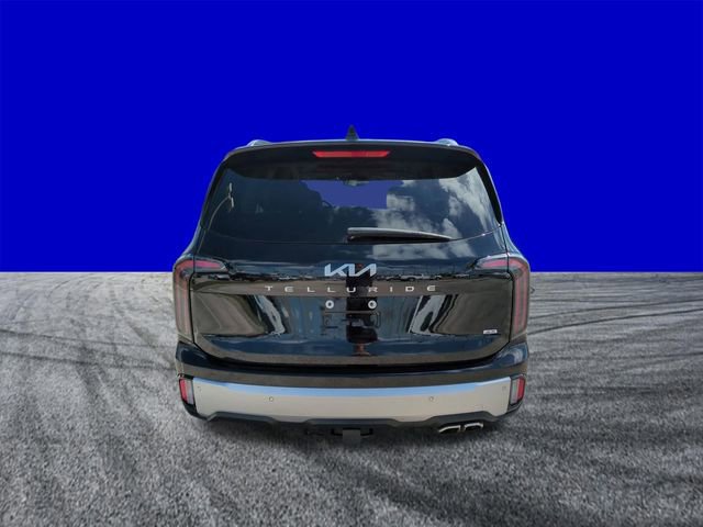 Used 2024 Kia Telluride SX w/ Towing Package image 4