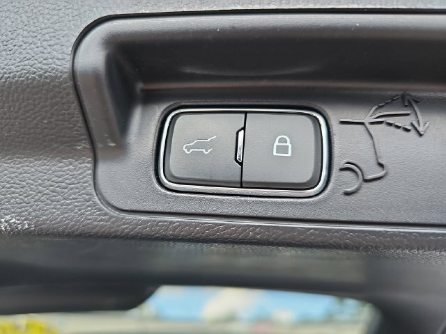 Certified 2023 Ford Explorer ST w/ ST Street Pack AWD/4WD image 16