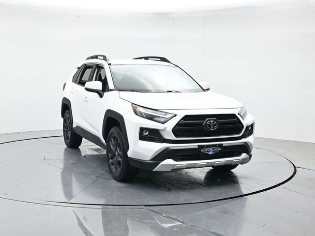 Used 2024 Toyota RAV4 Adventure AWD/4WD image 4