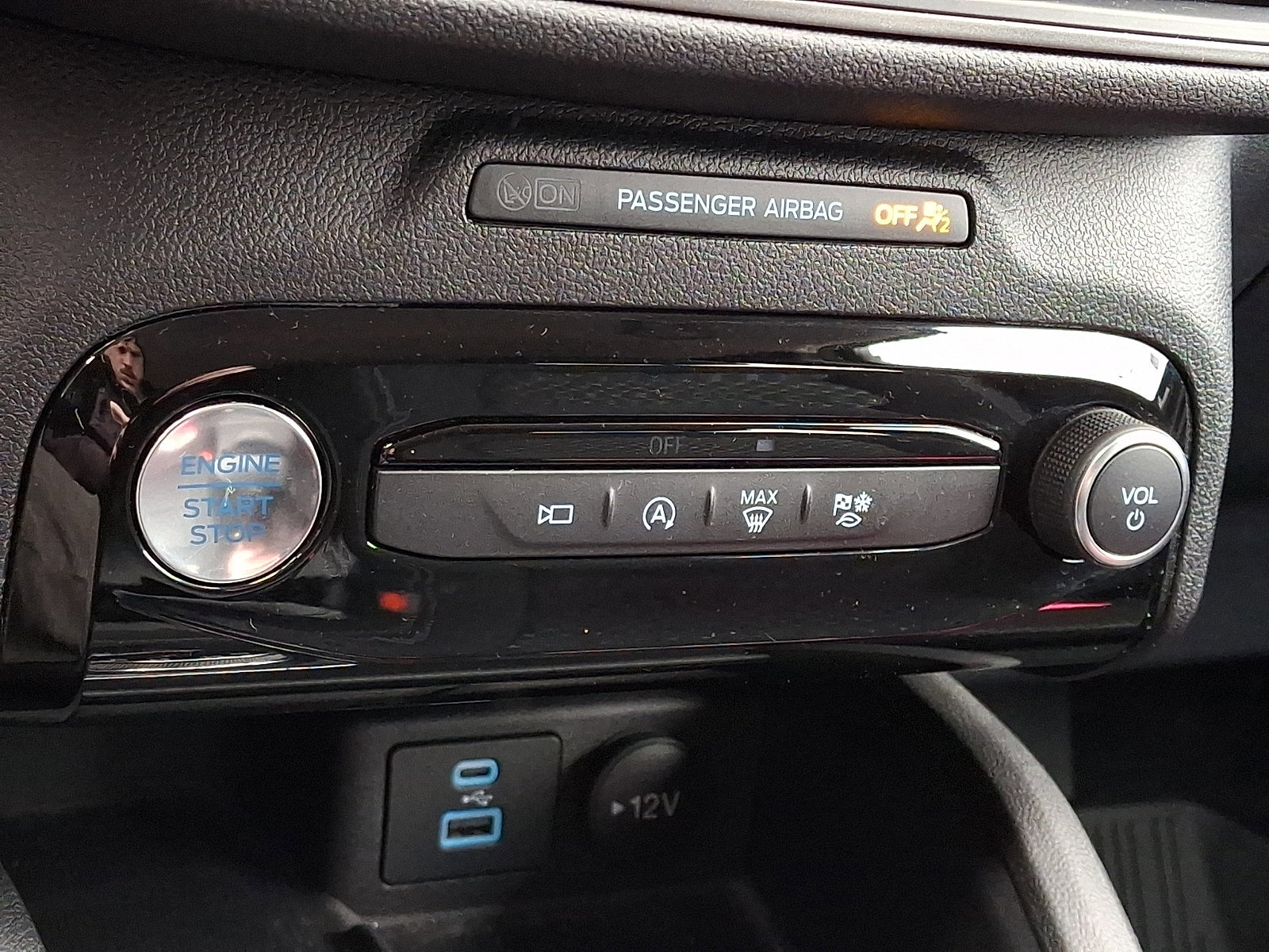 Certified 2023 Ford Escape Active w/ Tech Pack #2 image 20