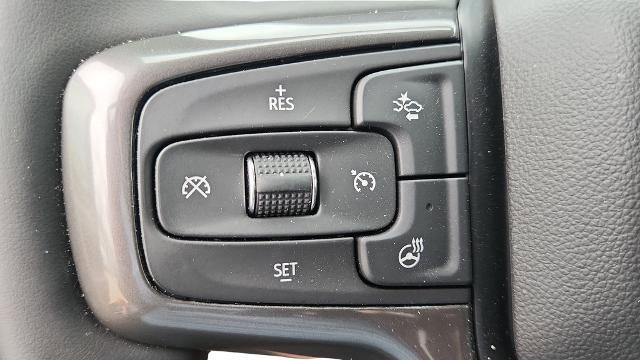 Used 2026 Chevrolet Silverado 1500 ZR2 w/ Dark Appearance Package image 28