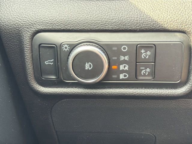 Certified 2024 Ford Explorer XLT w/ Equipment Group 202A image 20