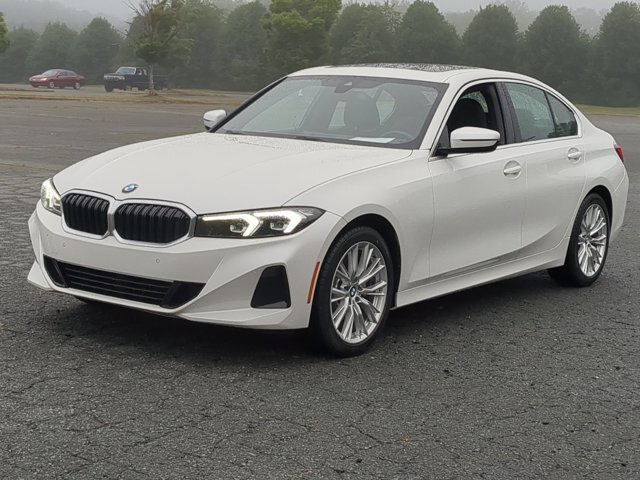 Used 2024 BMW 330i Sedan RWD image 8