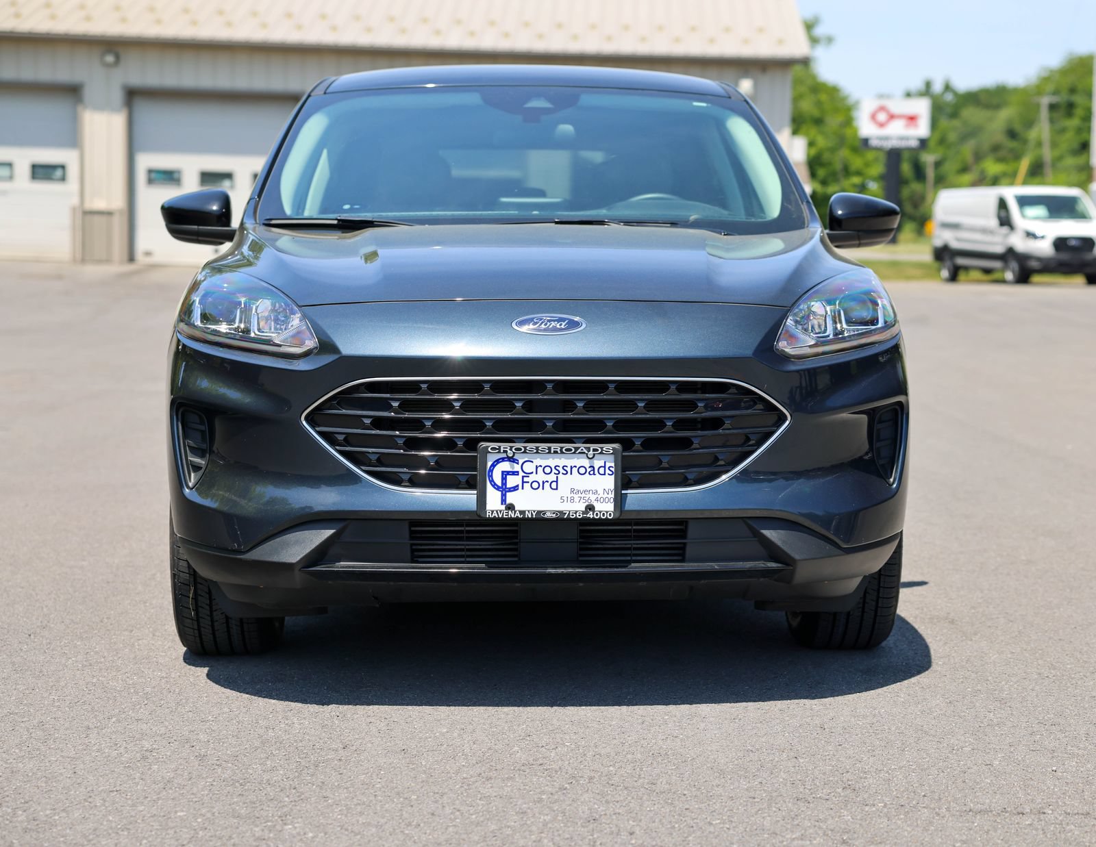 Certified 2022 Ford Escape SE w/ SE Sport Appearance Package AWD/4WD image 8