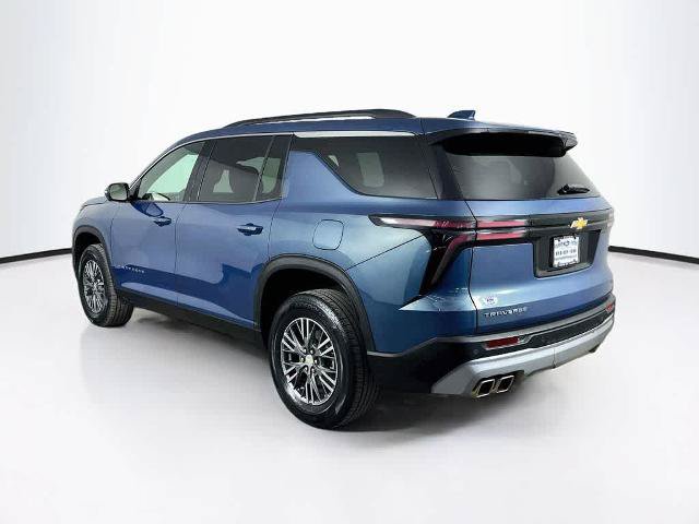 Used 2024 Chevrolet Traverse LT w/ LPO, Floor Liner Package FWD image 4