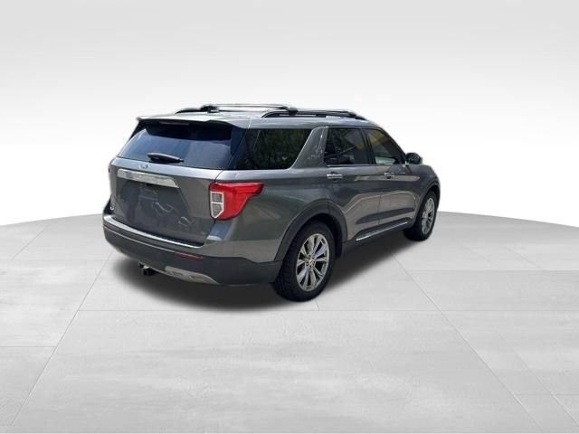 Certified 2021 Ford Explorer XLT w/ Equipment Group 202A RWD image 6