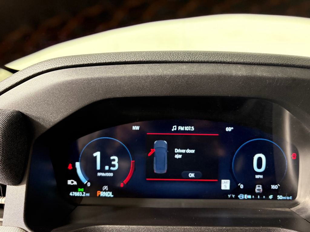 Certified 2025 Ford Explorer Active w/ Active Comfort Package AWD/4WD image 16