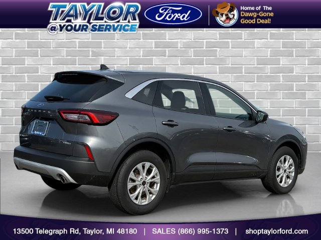 Certified 2023 Ford Escape Active AWD/4WD image 3