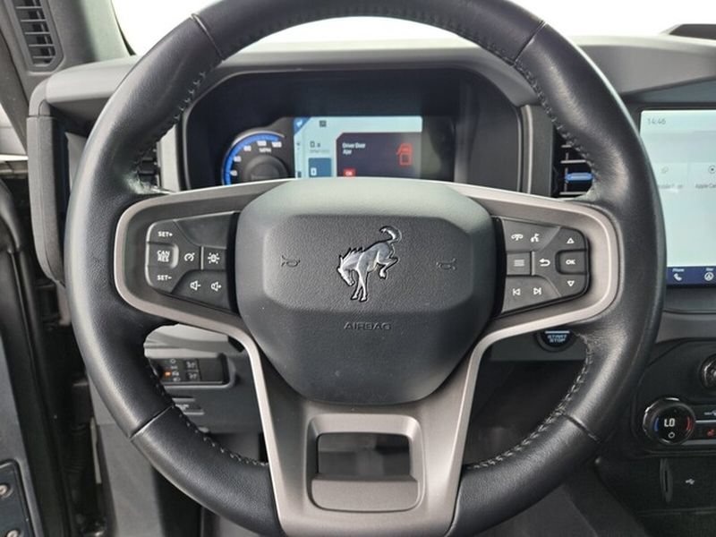 Certified 2024 Ford Bronco Black Diamond AWD/4WD image 31