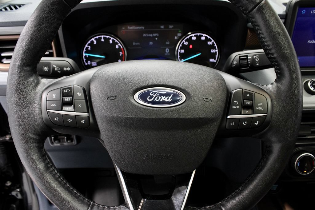 Certified 2022 Ford Maverick Lariat w/ Lariat Luxury Package AWD/4WD image 32