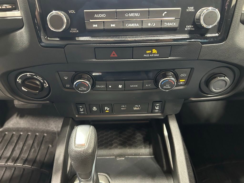 Used 2022 Nissan Frontier SV AWD/4WD image 22