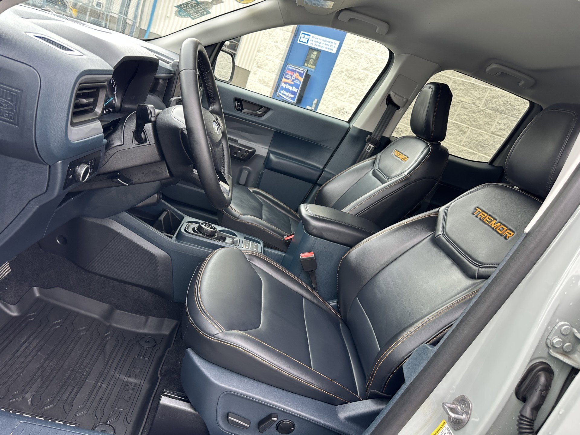 Certified 2024 Ford Maverick Tremor w/ Tremor Off-Road Package AWD/4WD image 9