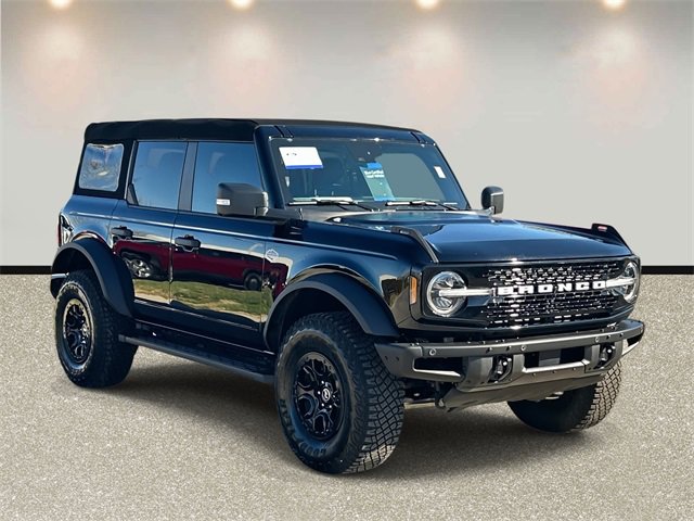 Certified 2024 Ford Bronco Wildtrak image 3