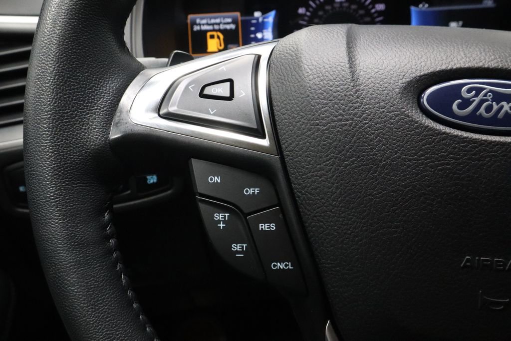 Certified 2024 Ford Edge SEL w/ Convenience Package AWD/4WD image 28