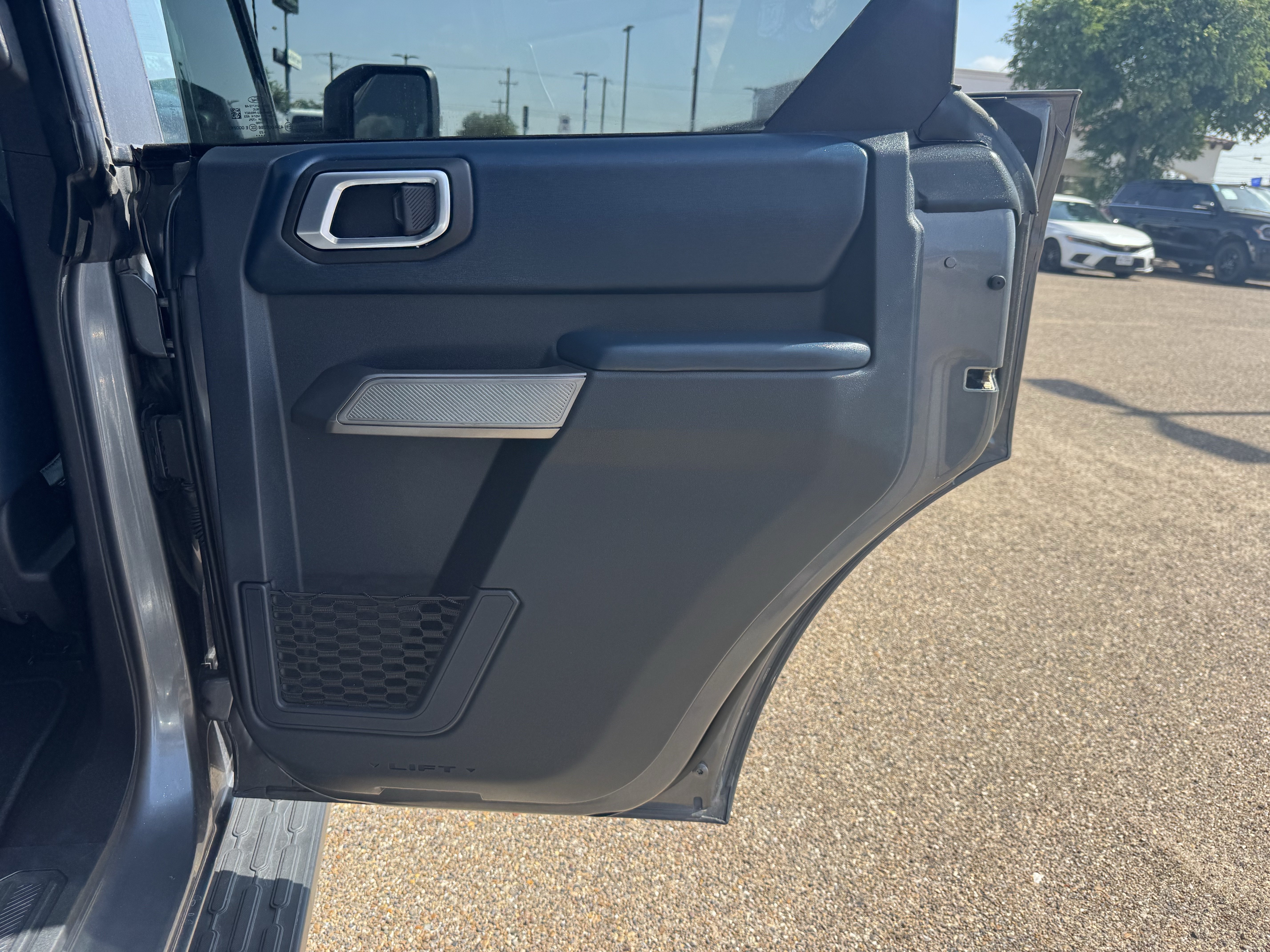 Certified 2023 Ford Bronco Outer Banks AWD/4WD image 29