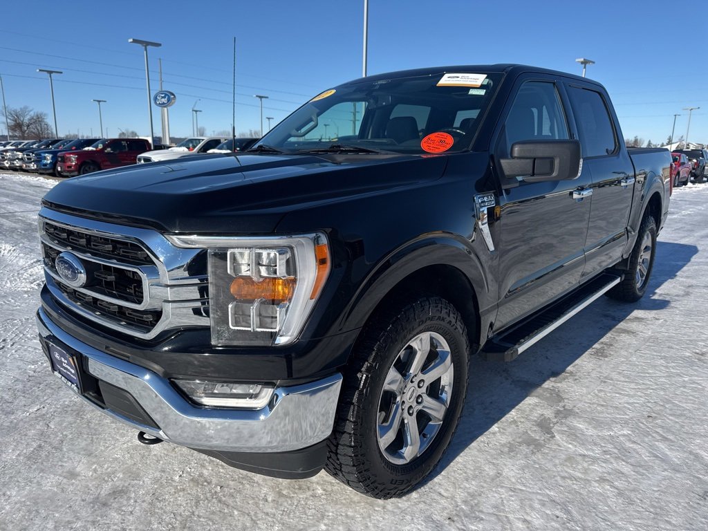 Certified 2022 Ford F150 XLT w/ Equipment Group 302A High image 28