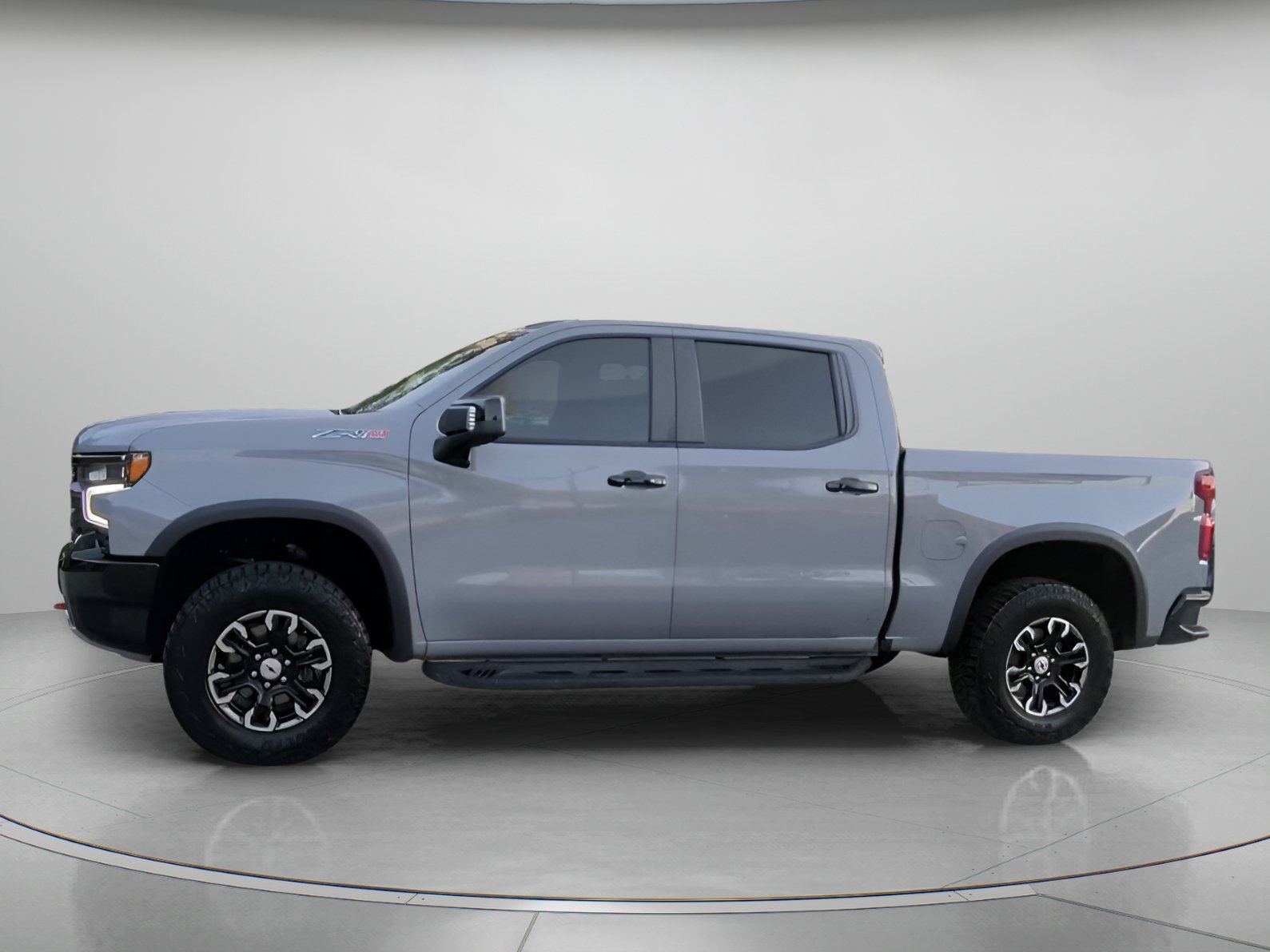 Used 2024 Chevrolet Silverado 1500 ZR2 w/ Technology Package AWD/4WD image 15
