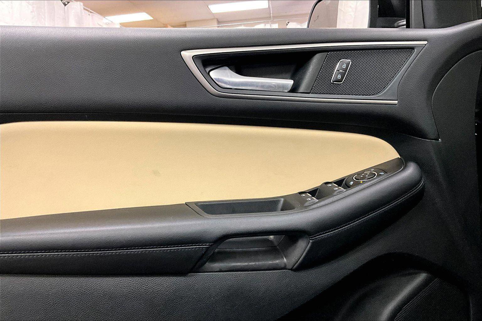 Certified 2022 Ford Edge SEL w/ Convenience Package image 22