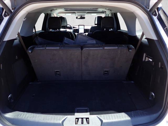 Certified 2023 Ford Explorer Limited w/ Limited Technology Package AWD/4WD image 8