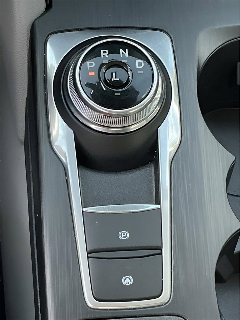 Certified 2024 Ford Escape SE image 36