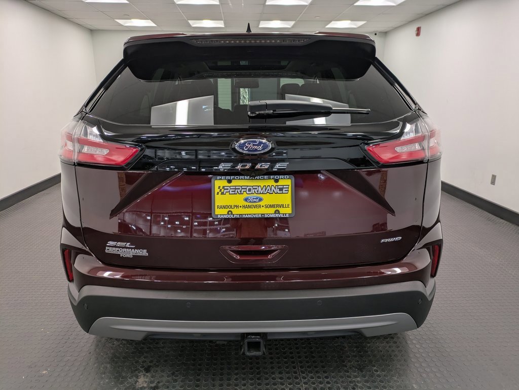 Certified 2022 Ford Edge SEL w/ Convenience Package image 3