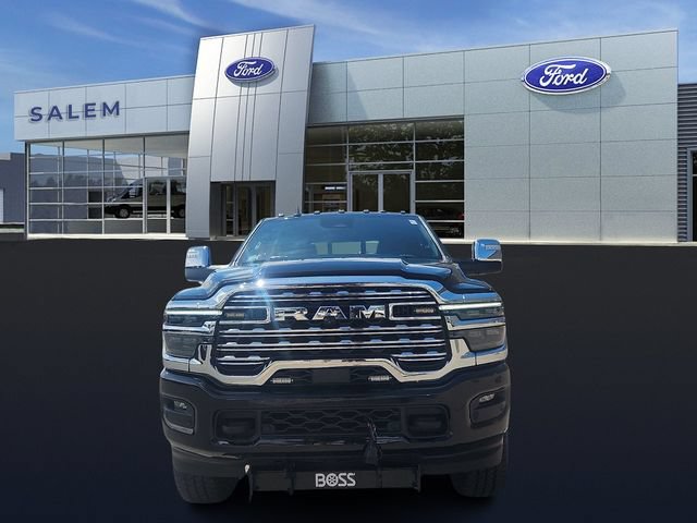 Used 2025 RAM 3500 Limited AWD/4WD image 7