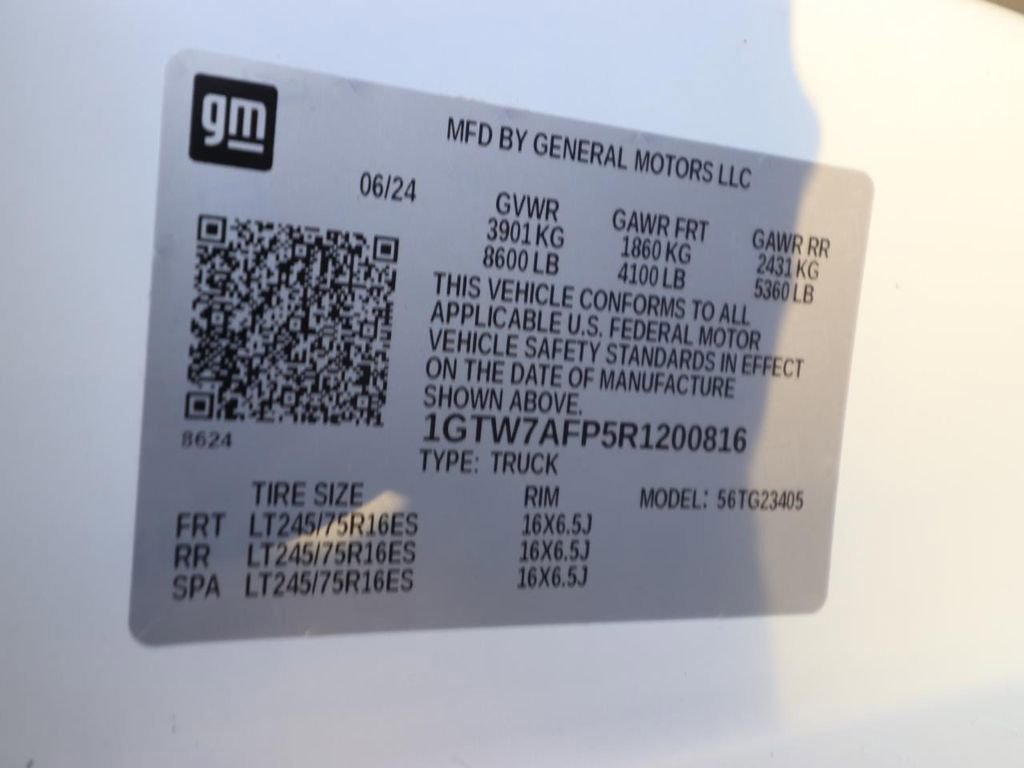 Used 2024 GMC Savana 2500 w/ Driver Convenience Package image 23