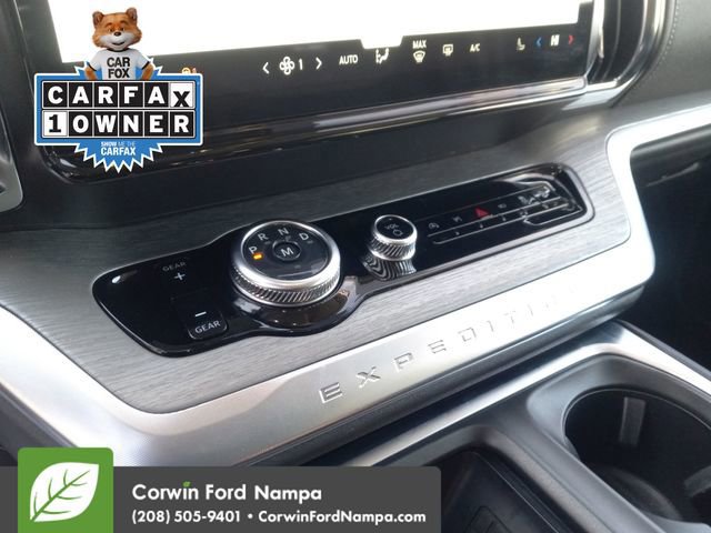 Certified 2025 Ford Expedition Max Platinum image 17