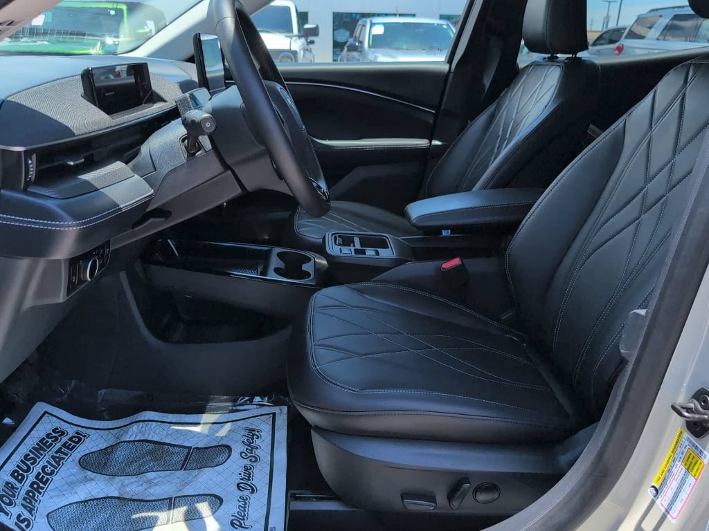Certified 2025 Ford Mustang Mach-E Select w/ Comfort Package Lite AWD/4WD image 9