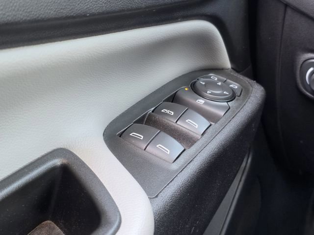 Used 2024 Chevrolet Equinox LS image 12