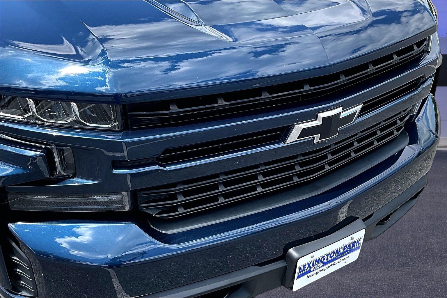 Used 2020 Chevrolet Silverado 1500 RST AWD/4WD image 34