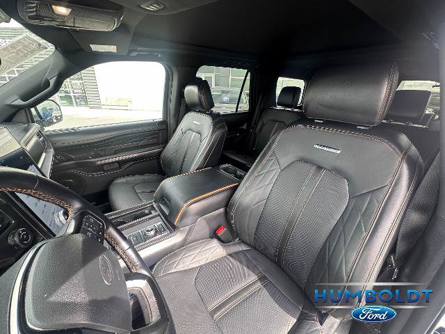 Certified 2023 Ford Expedition Platinum AWD/4WD image 15
