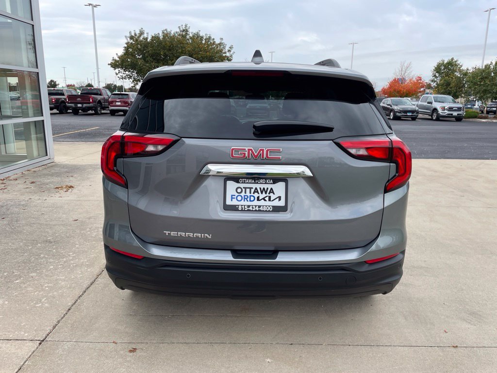 Used 2019 GMC Terrain SLE w/ Driver Convenience Package FWD image 6