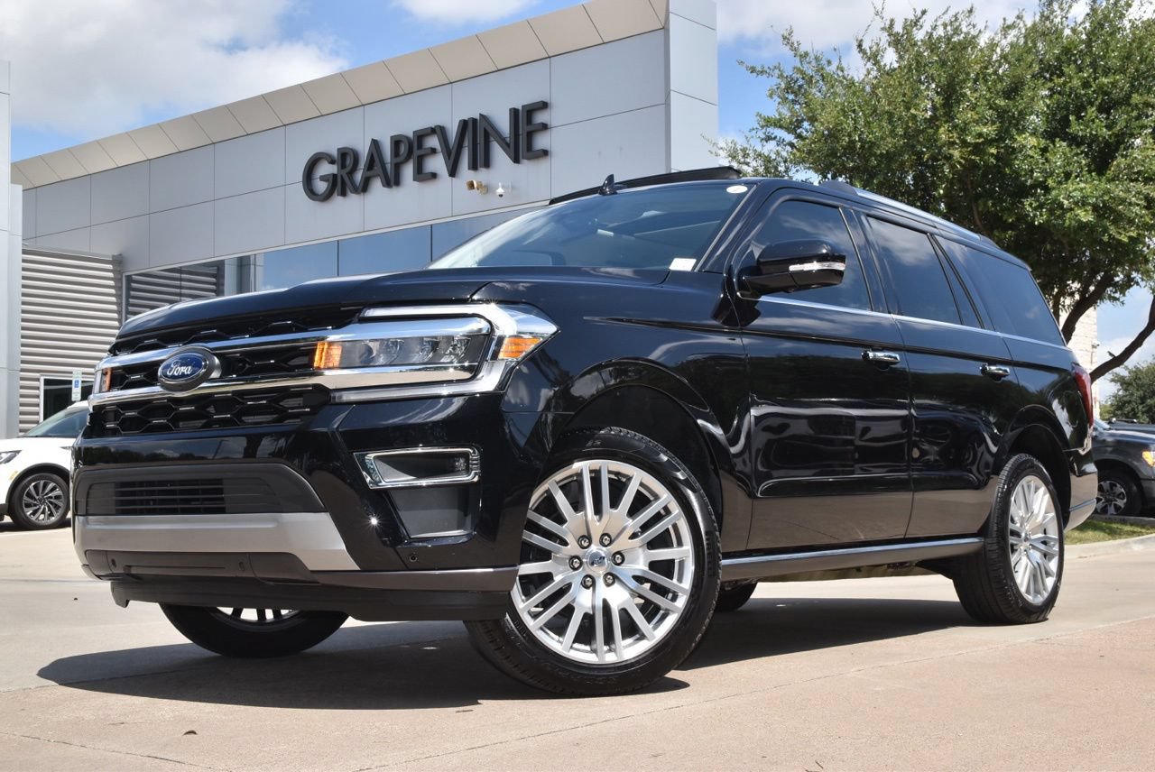 Certified 2024 Ford Expedition Limited RWD image 2