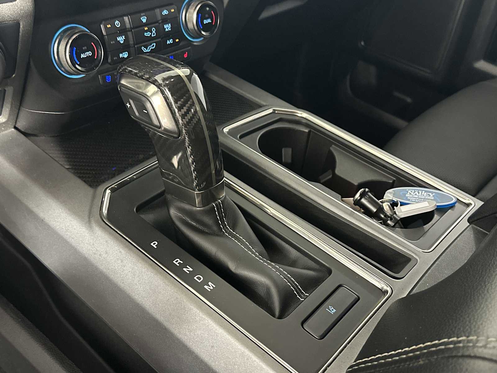 Certified 2019 Ford F150 Raptor w/ Equipment Group 802A Luxury AWD/4WD image 31