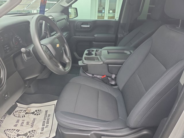Used 2019 Chevrolet Silverado 1500 Custom w/ Trailering Package AWD/4WD image 12