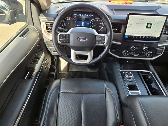 Certified 2022 Ford Expedition XLT image 8