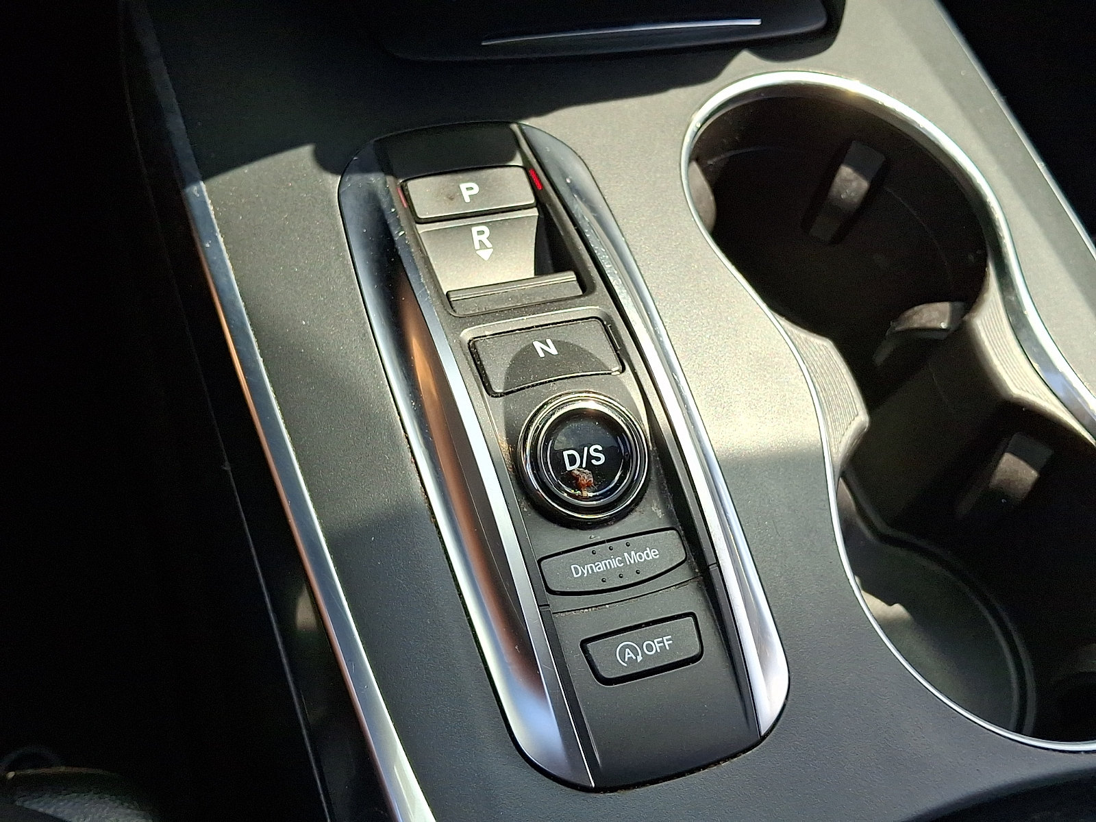 Used 2020 Acura MDX SH-AWD w/ Technology Package image 22