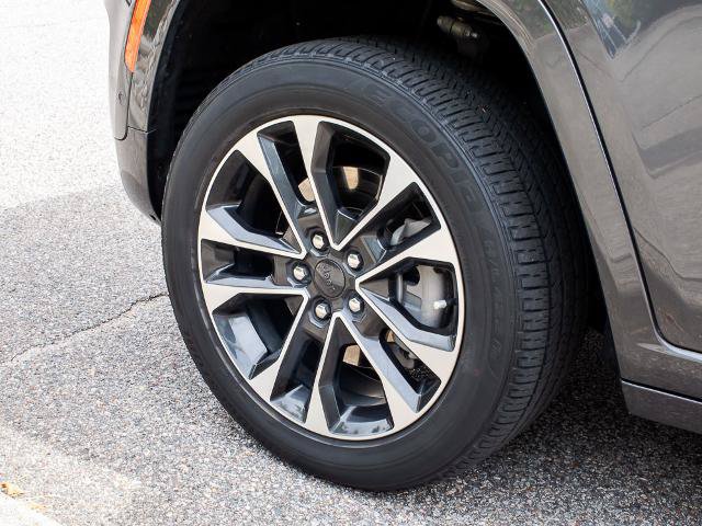 Used 2022 Jeep Grand Cherokee L Overland AWD/4WD image 5