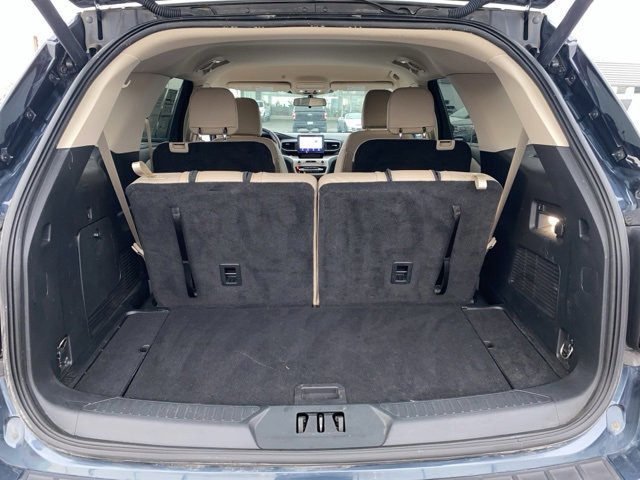 Certified 2022 Ford Explorer XLT w/ Equipment Group 202A image 23