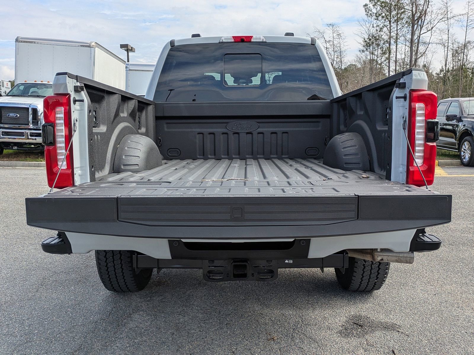 Certified 2026 Ford F250 Lariat w/ Black Appearance Package image 12