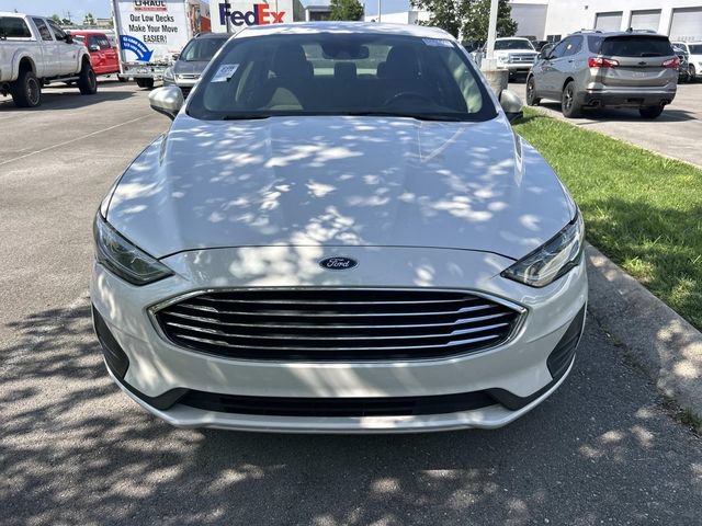 Certified 2019 Ford Fusion SE FWD image 2