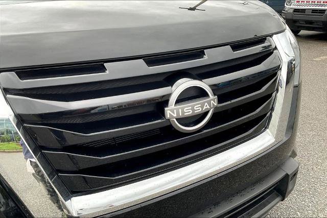 Used 2025 Nissan Pathfinder SV FWD image 33
