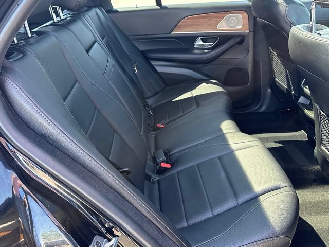 Used 2025 Mercedes-Benz GLE 350 4MATIC image 11