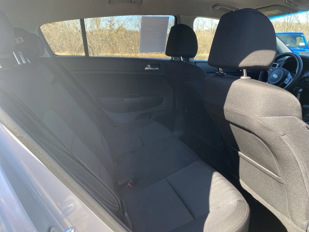 Used 2020 Kia Sportage LX image 13