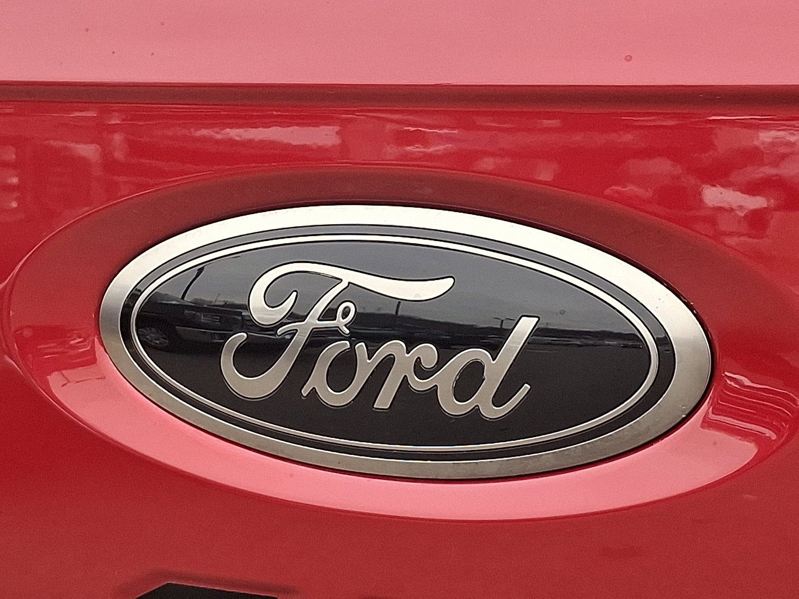 Certified 2023 Ford F150 Lariat w/ Equipment Group 502A High image 29